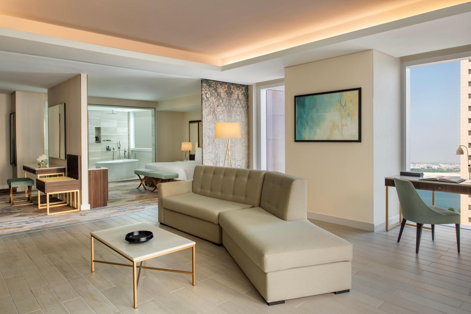 Dusit Doha Hotel Εξωτερικό φωτογραφία A suite at the hotel